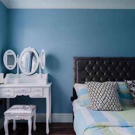 Central Stylish 2-Bed Apartment In London Exterior foto